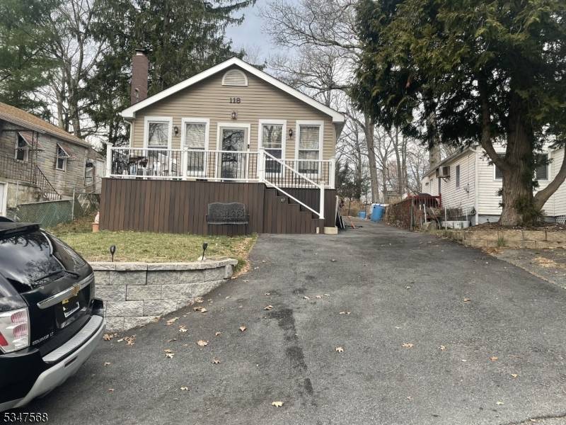 Hopatcong Boro, NJ 07843,118 Bucknell Trl