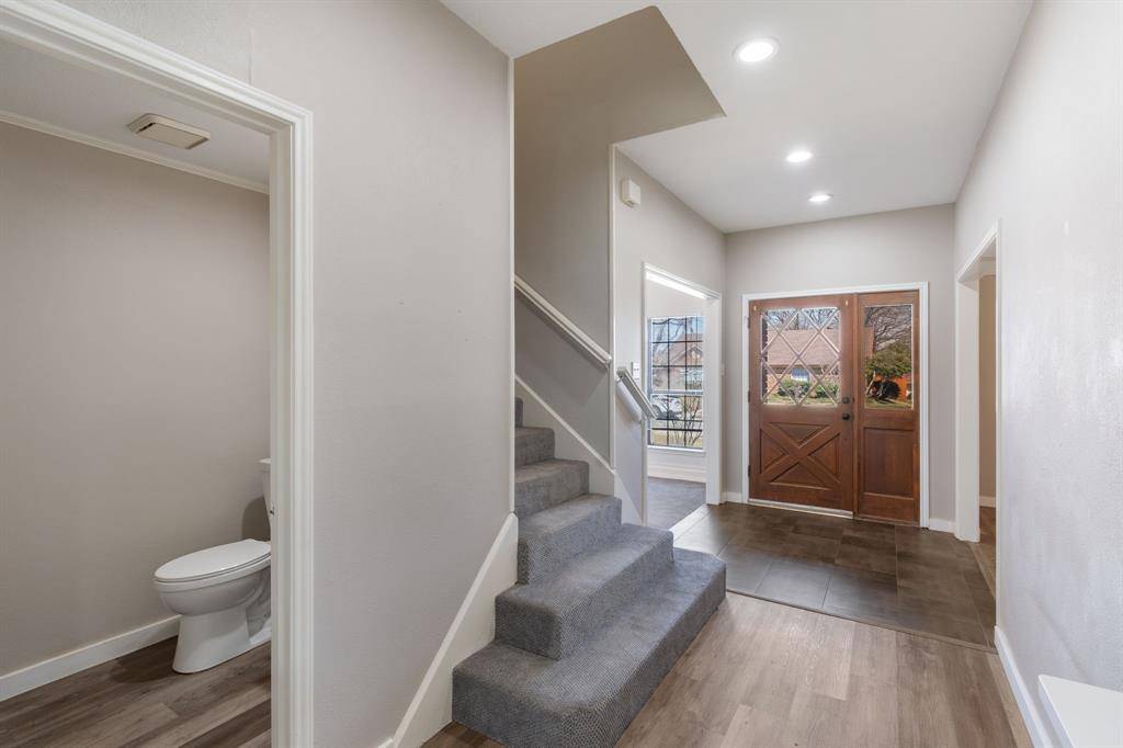 Lewisville, TX 75077,1542 Glenmore Drive