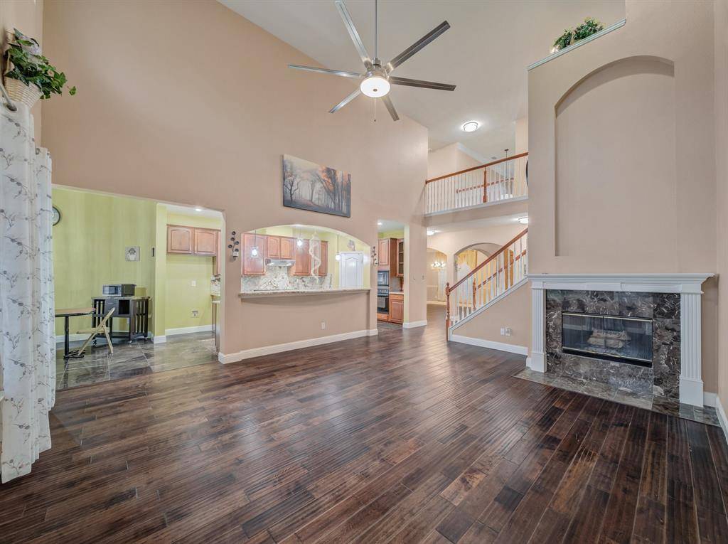 Sunnyvale, TX 75182,296 Brookwood Forest Drive