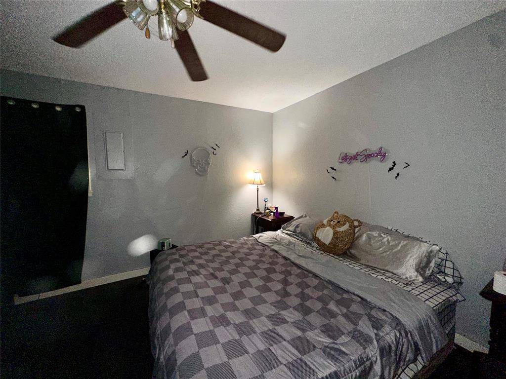 Paris, TX 75460,2035 W Kaufman Street
