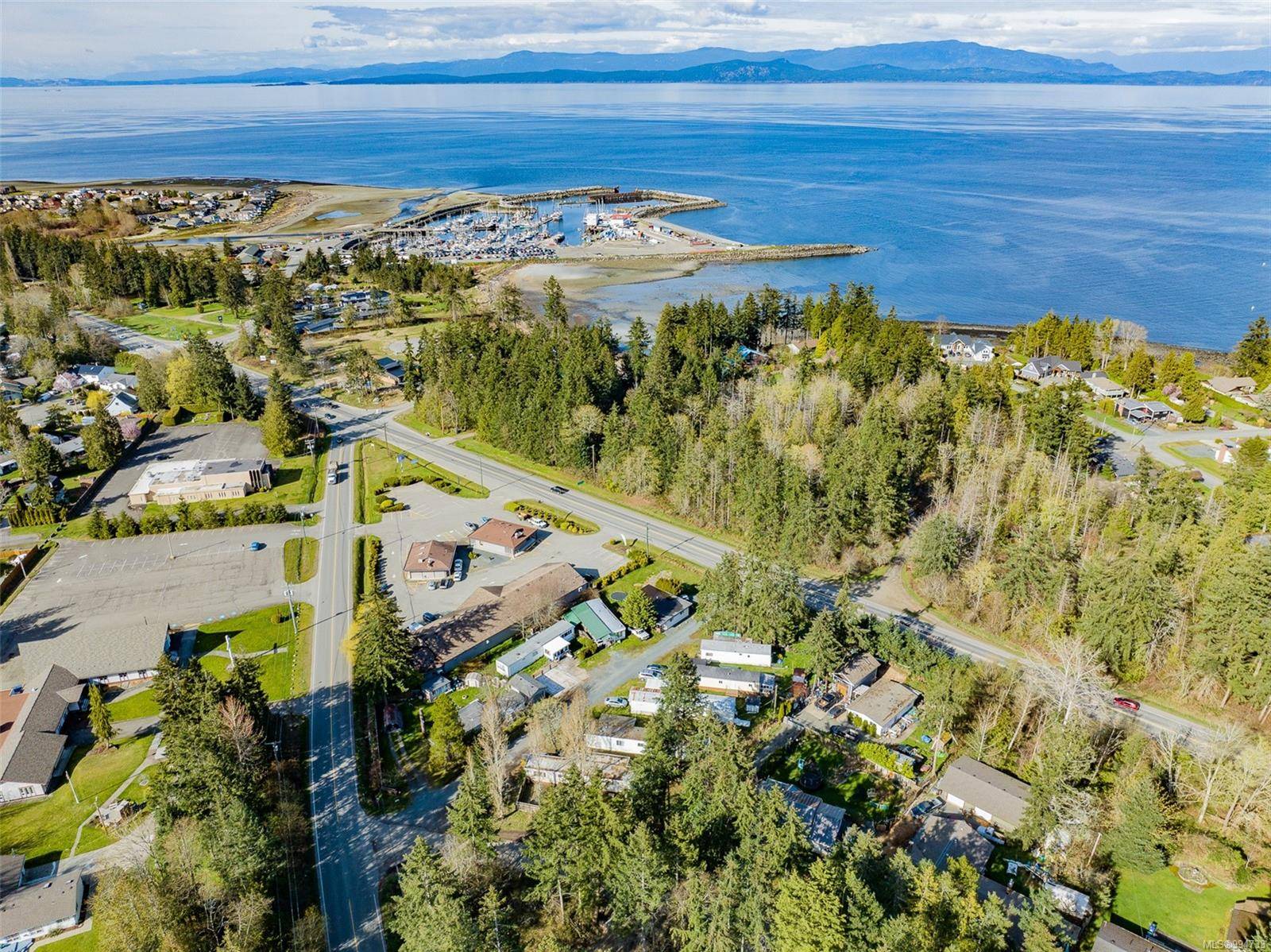 Parksville, BC V9P 2B3,882 Wembley Rd