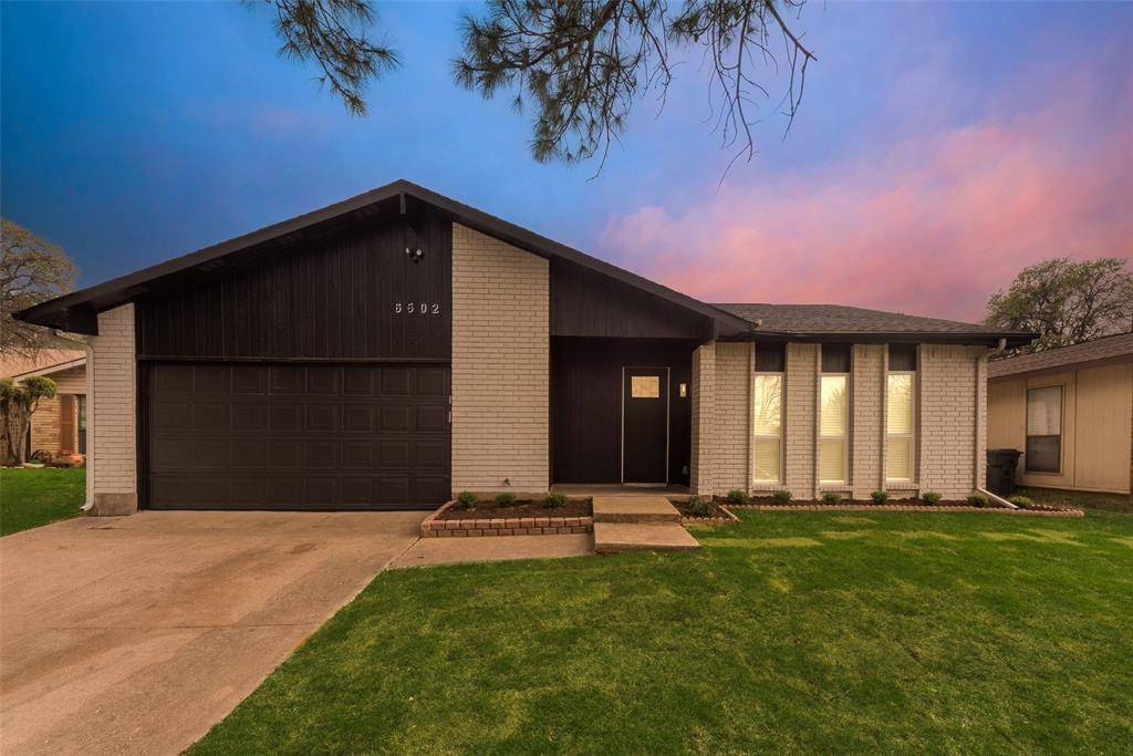 Arlington, TX 76016,6502 Forestview Drive