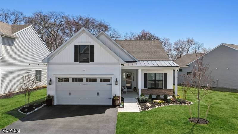 Howell Twp., NJ 07727,28 Sanctuary Ln