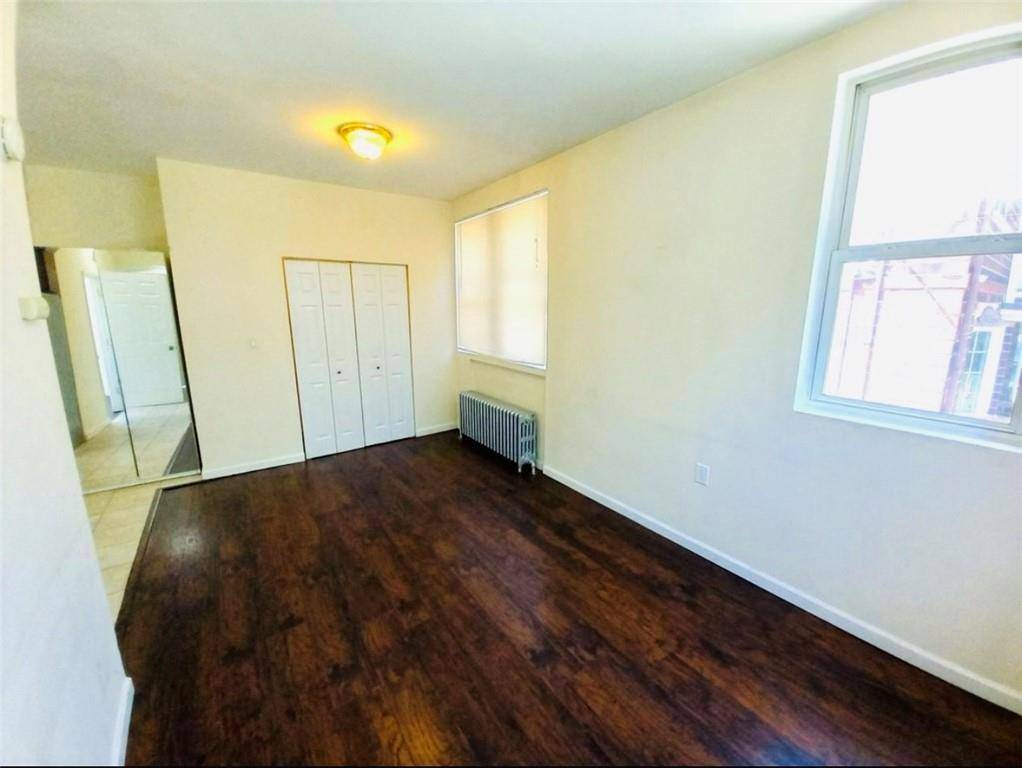 Staten Island, NY 10305,10 Florida AVE