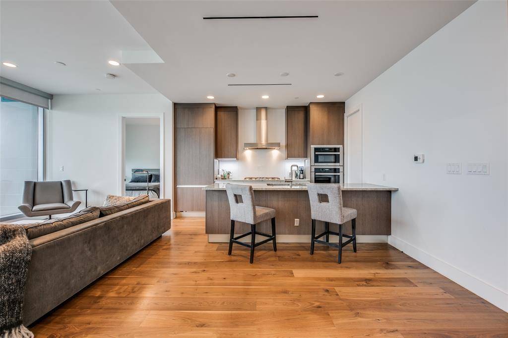 Dallas, TX 75201,3130 N Harwood Street #2605