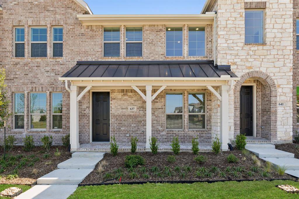Argyle, TX 76226,637 4th Street