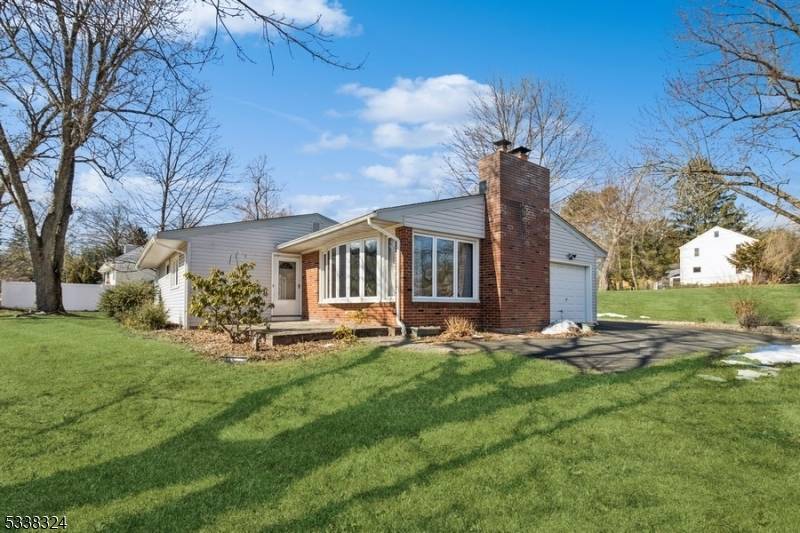 Randolph Twp., NJ 07869,381 S Morris St