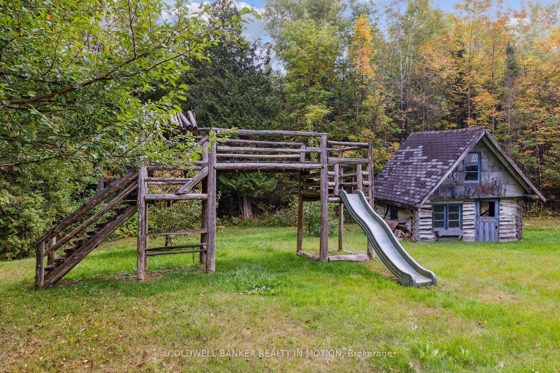 Kawartha Lakes, ON K0M 2T0,504 Birch Point RD
