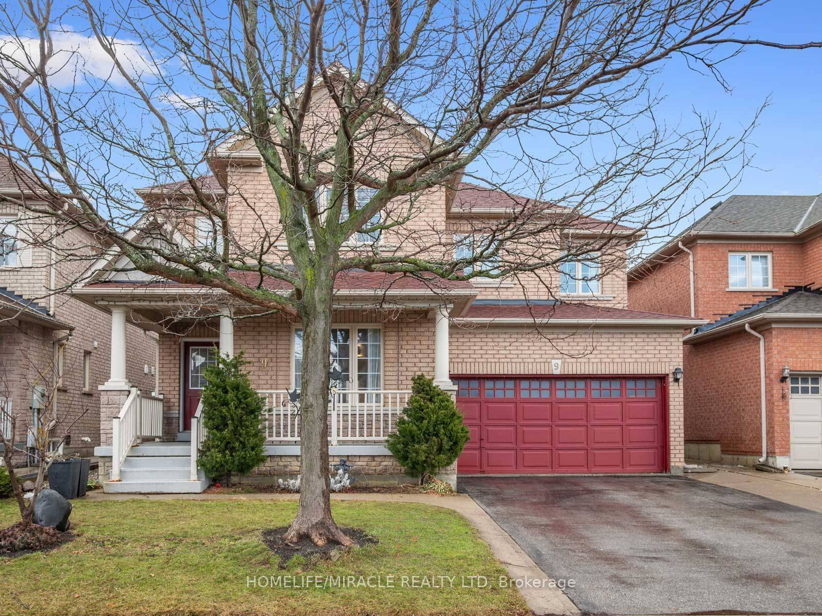 Brampton, ON L6R 2V2,9 Hopecrest PL