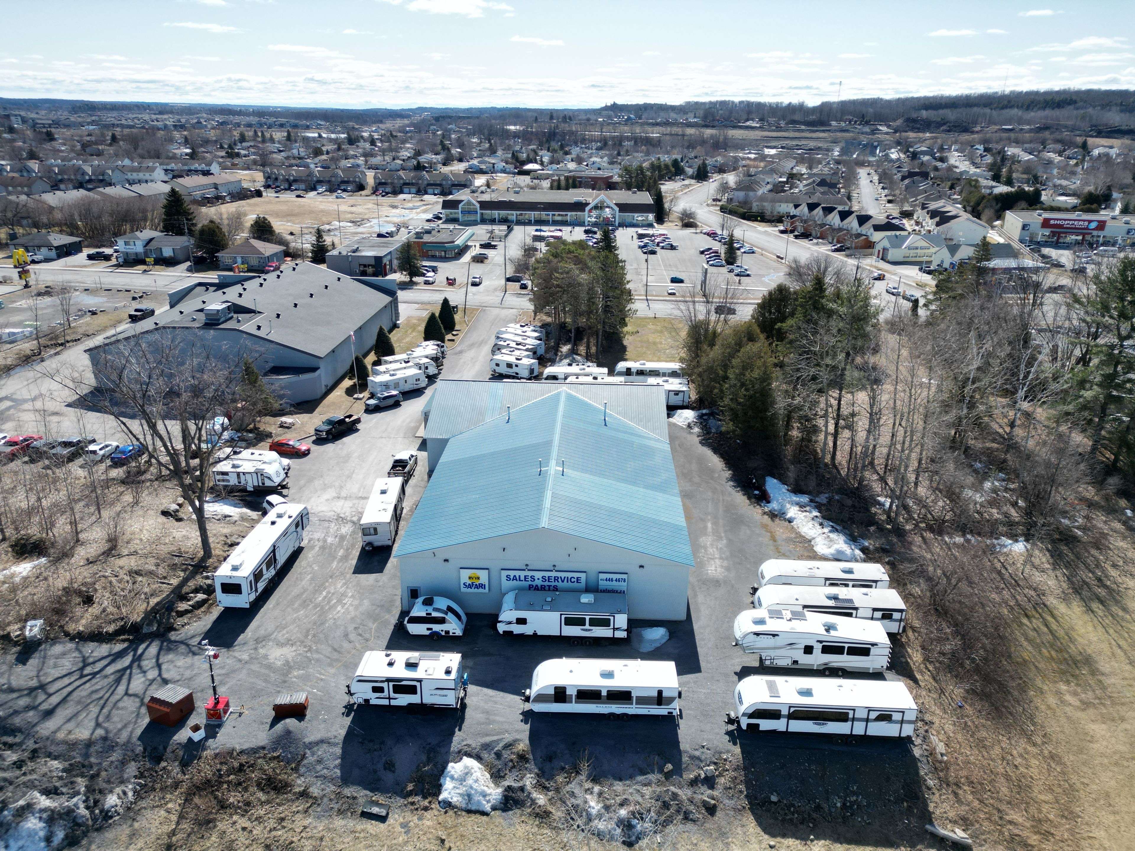 Clarence-rockland, ON K4K 1A2,2724 Laurier ST