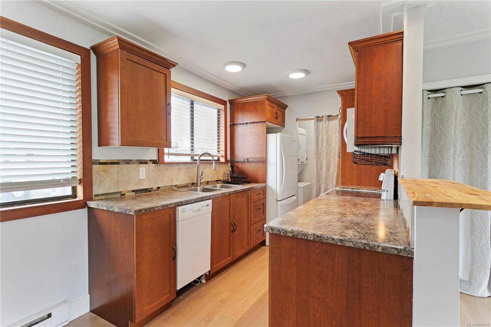 Nanaimo, BC V9S 4R5,25 Pryde Ave #28