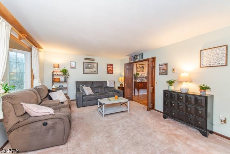 Denville Twp., NJ 07834,18 ARLINGTON DRIVE