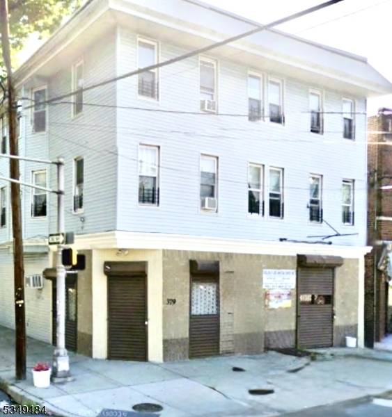Newark City, NJ 07112,379 Lyons Ave