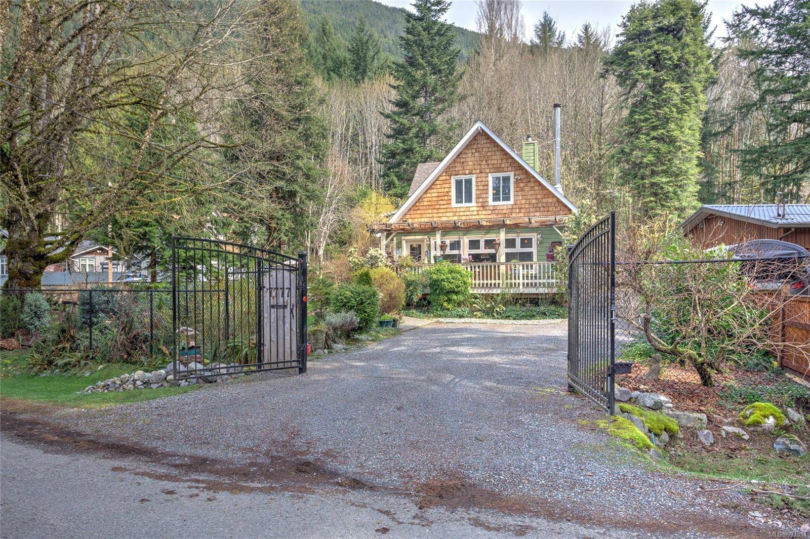 Lake Cowichan, BC V0R 3E1,7777 Sunset Dr