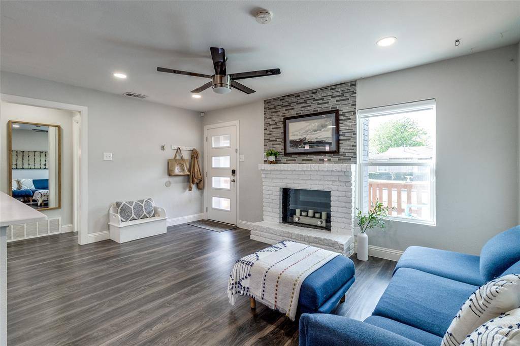 Dallas, TX 75228,11012 Desdemona Drive