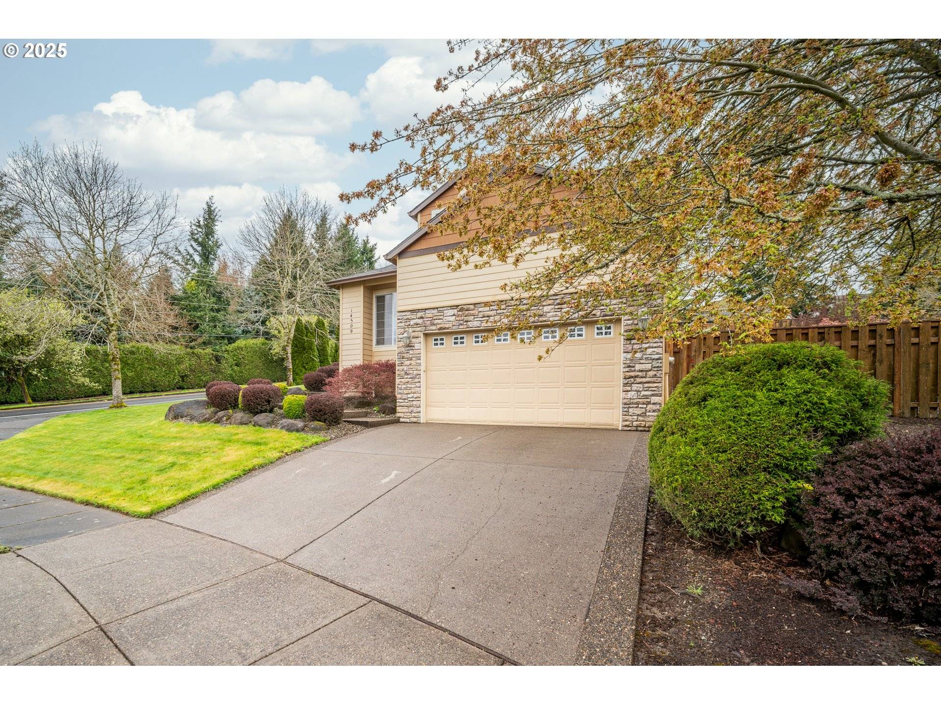 Happy Valley, OR 97086,14509 SE WALLOWA WAY