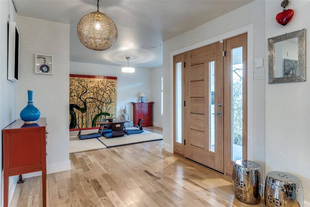 Dallas, TX 75230,6622 Royal Lane