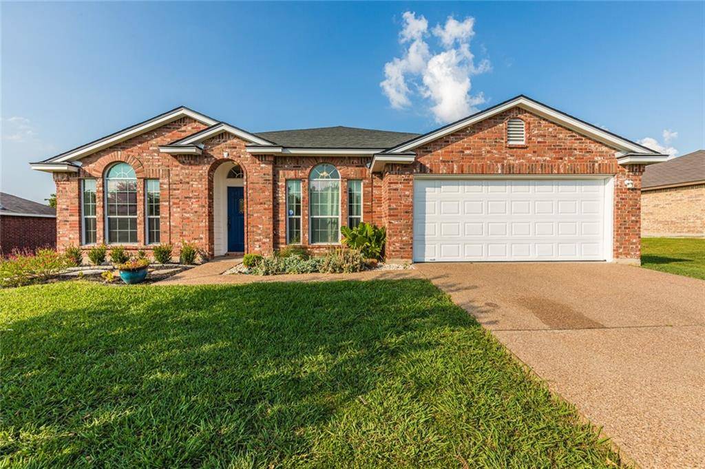 Hewitt, TX 76643,704 Pebble Creek Drive