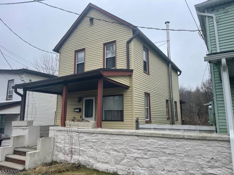 Netcong Boro, NJ 07857,110-116 Stoll St