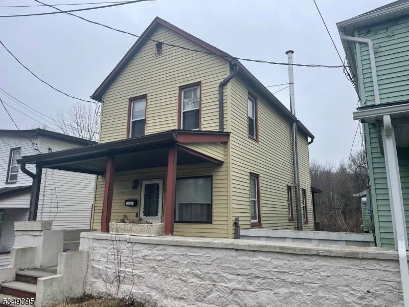Netcong Boro, NJ 07857,110-116 Stoll St