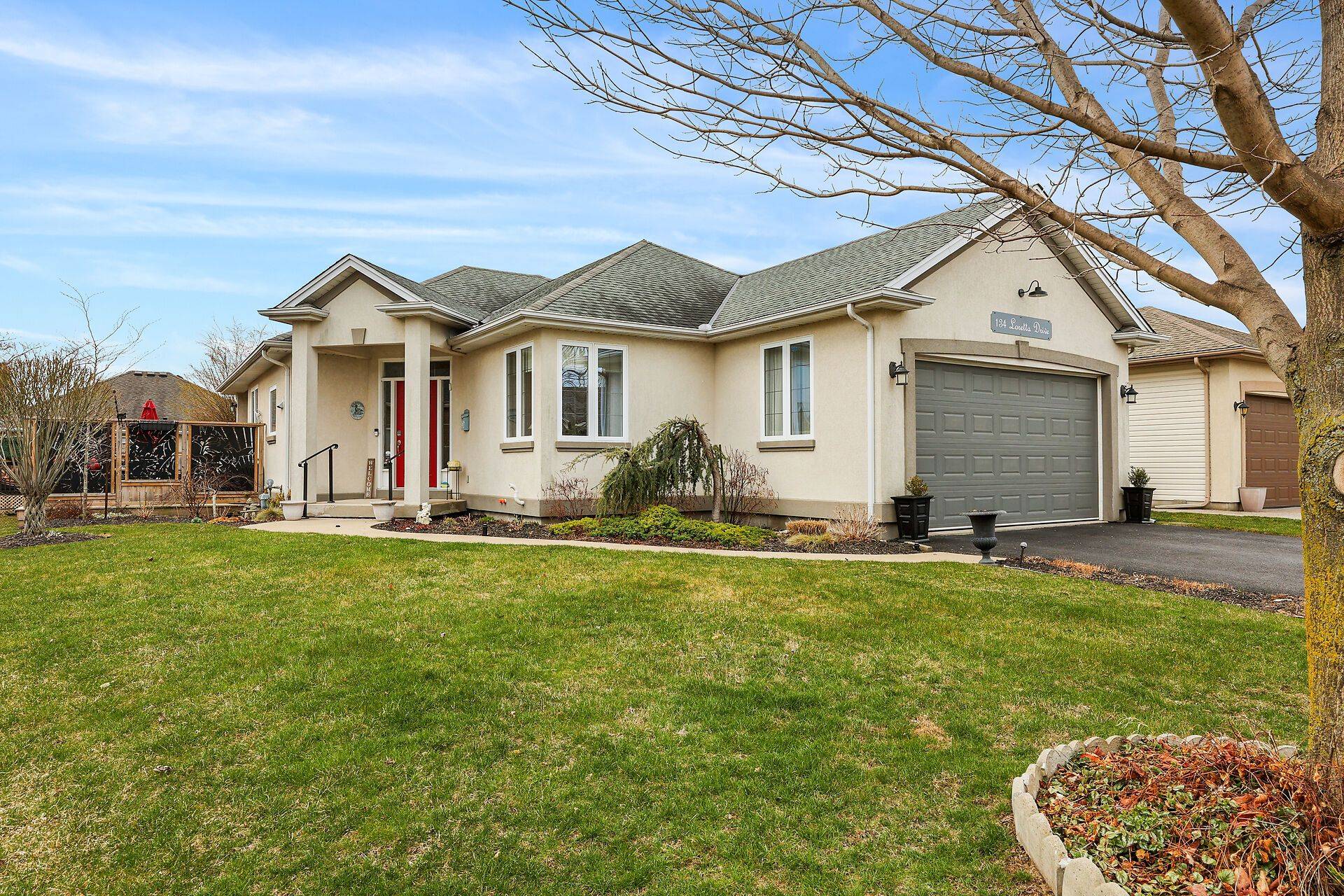 Niagara-on-the-lake, ON L0S 1T0,134 Loretta DR