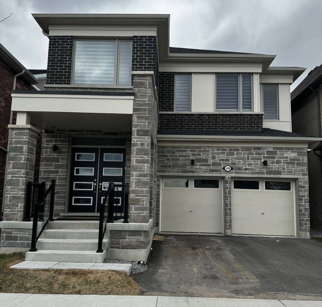 Pickering, ON L1X 0N8,1450 Mourning Dove LN