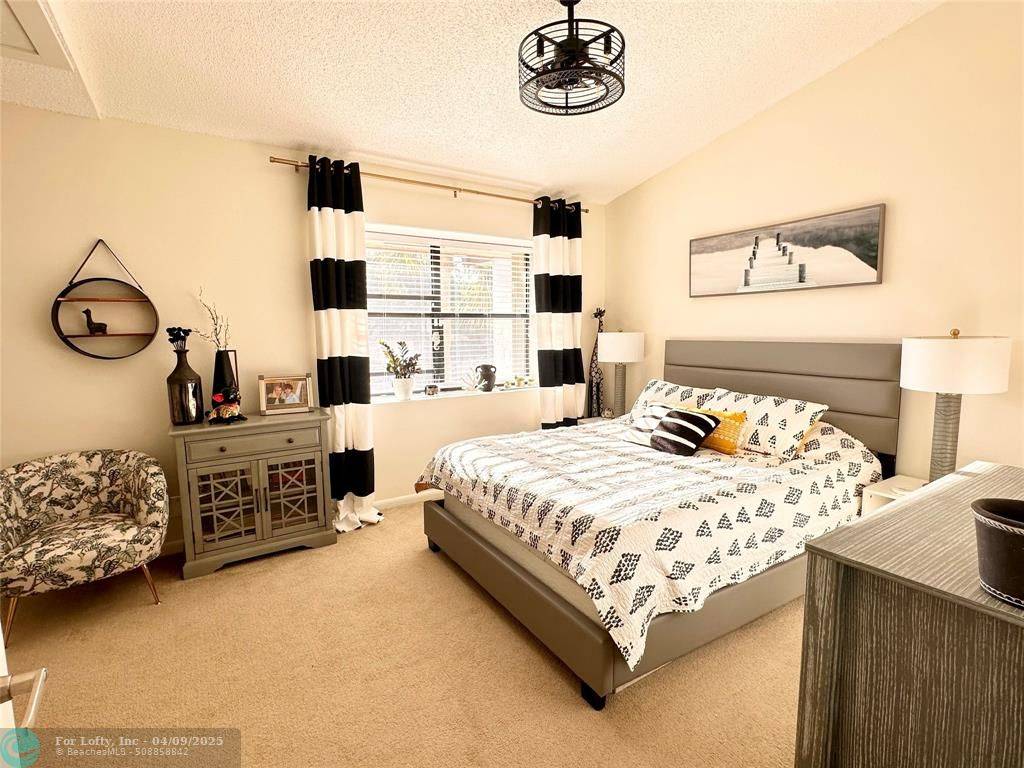 Coconut Creek, FL 33066,43400 Carambola Cir N  #703