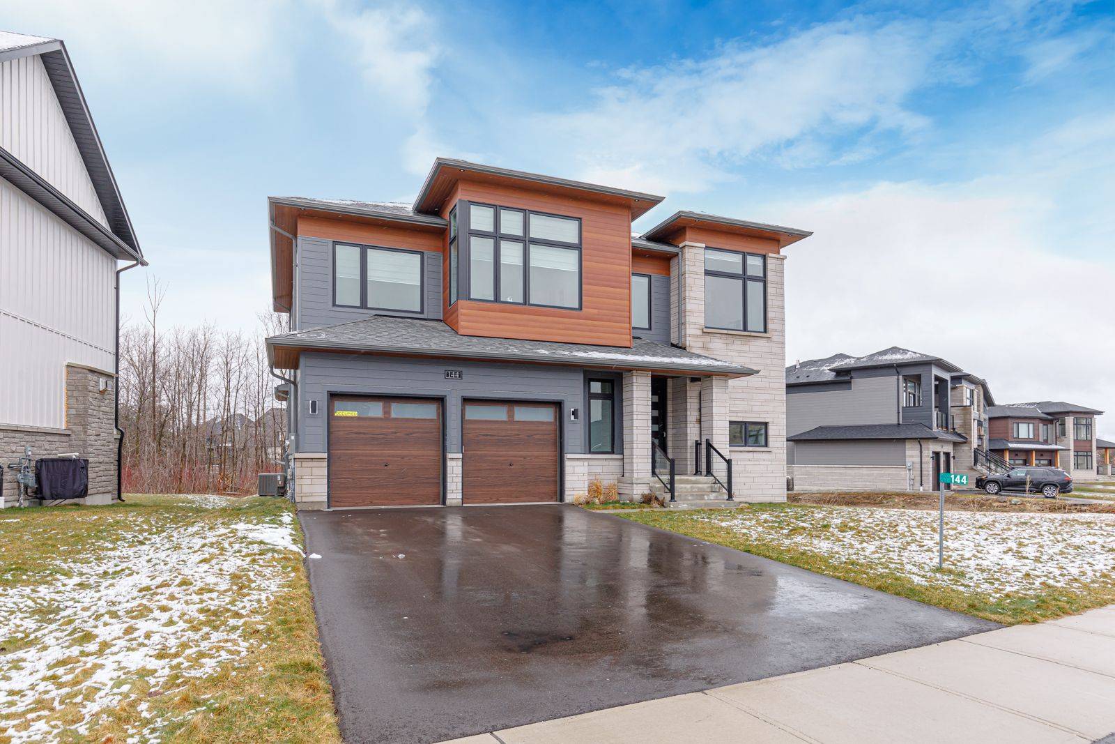 Blue Mountains, ON L9Y 5L3,144 Springside CRES