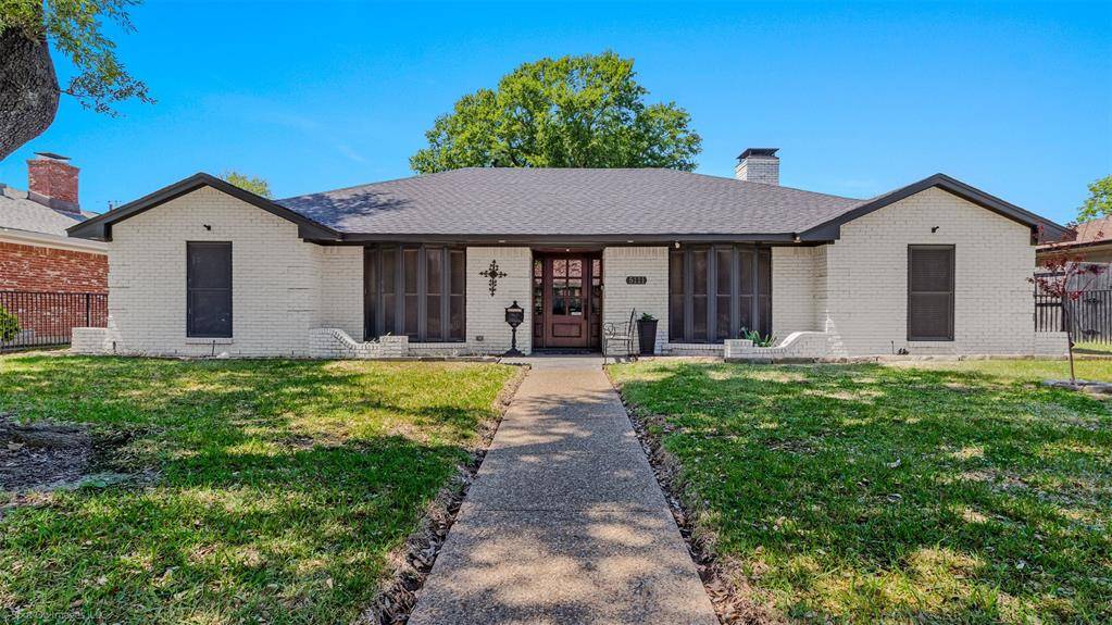 Dallas, TX 75227,5111 Menefee Drive