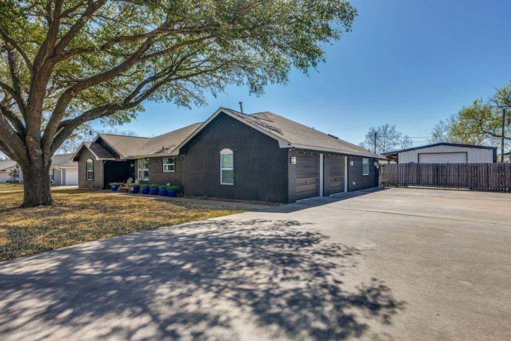 Robinson, TX 76706,535 Jason Street