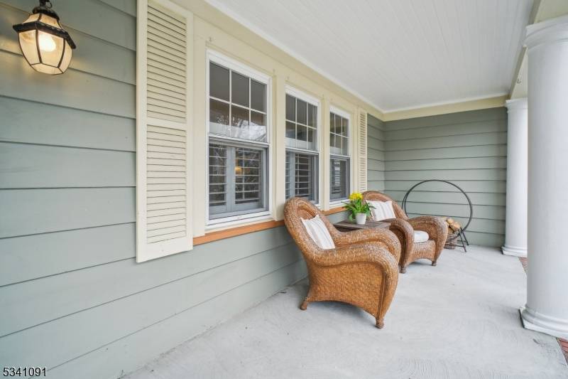 Verona Twp., NJ 07044,17 Douglas Pl