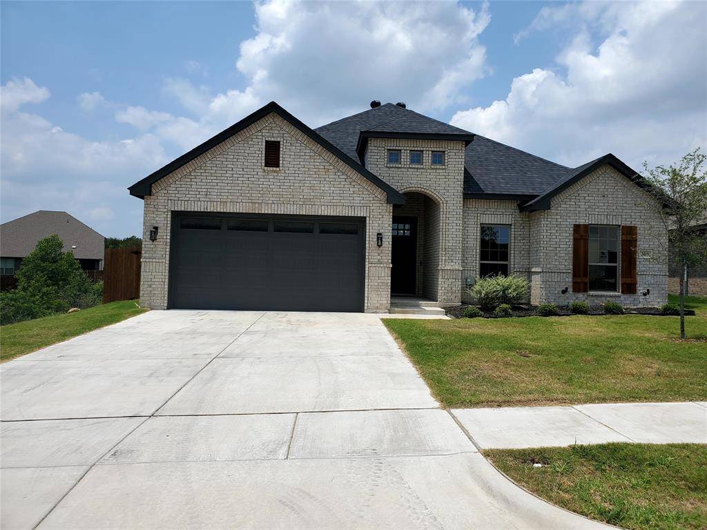 Weatherford, TX 76087,305 Paloma Street