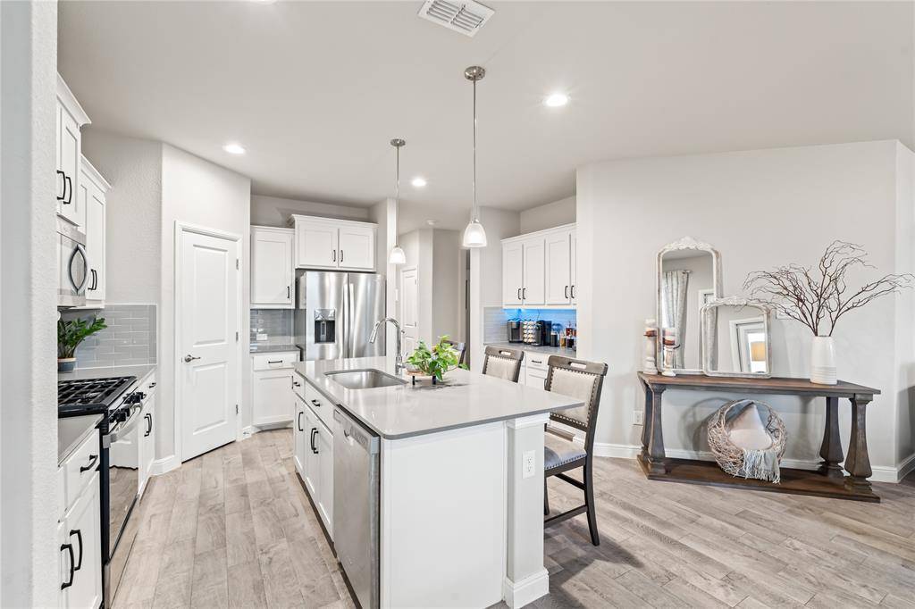 Fort Worth, TX 76247,15817 Bronte Lane