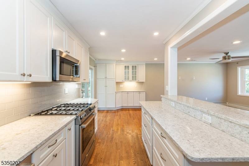 Vernon Twp., NJ 07460,9 Hilary Ct
