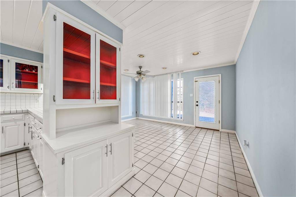 Woodway, TX 76712,10009 Stony Point Drive