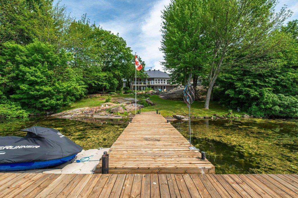 Frontenac, ON K0H 1X0,3909 Stone Point RD