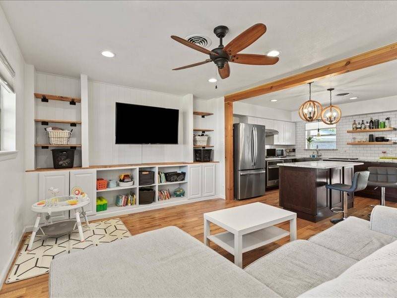 North Richland Hills, TX 76117,3565 Paramount Street