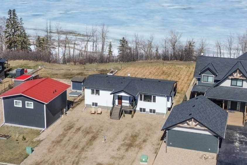 Rural Stettler No. 6 County Of, AB T0C 2L0,13 Marina View Close
