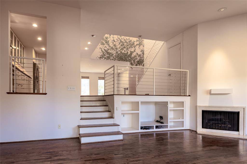Dallas, TX 75205,4307 Travis Street