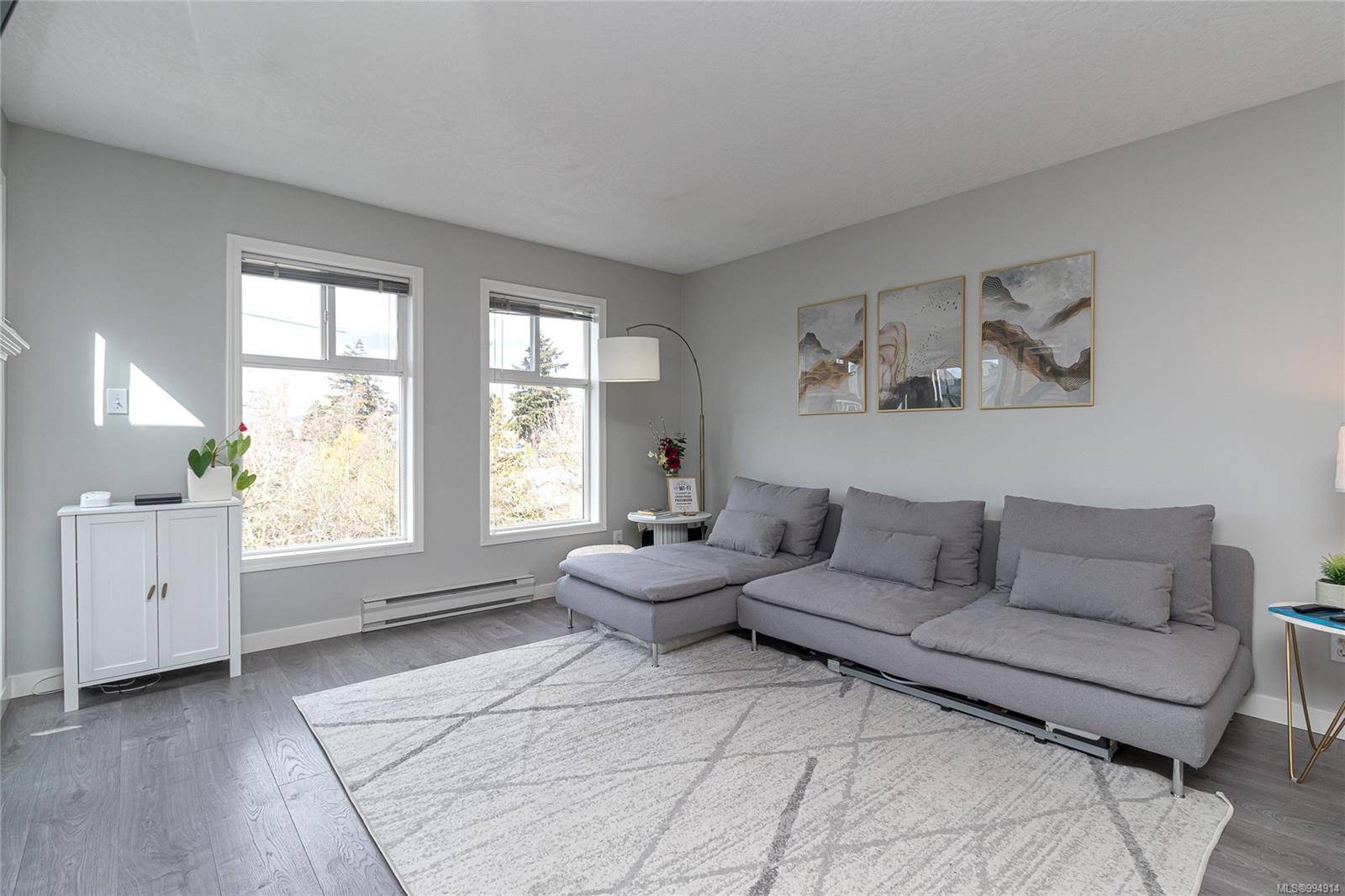 Saanich, BC V8X 2W6,894 Vernon Ave #411