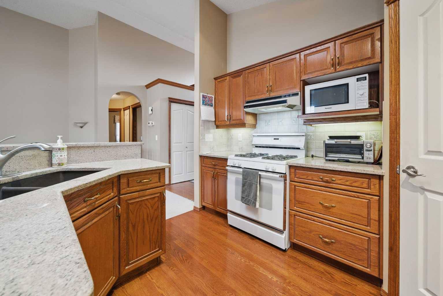 Chestermere, AB T1X 1C7,159 Lakeside Greens CT