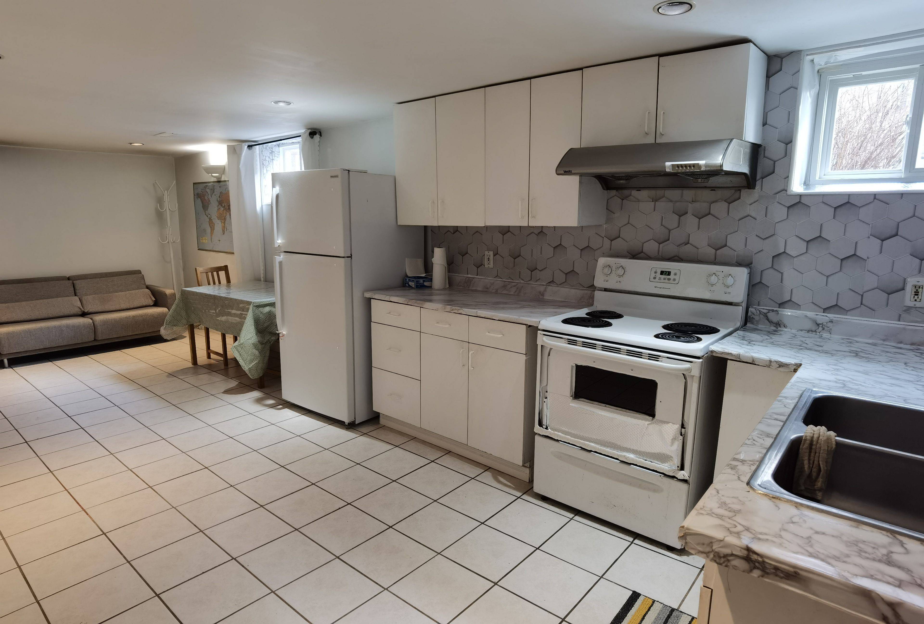Toronto E05, ON M1W 1Y2,43 Hildenboro SQ