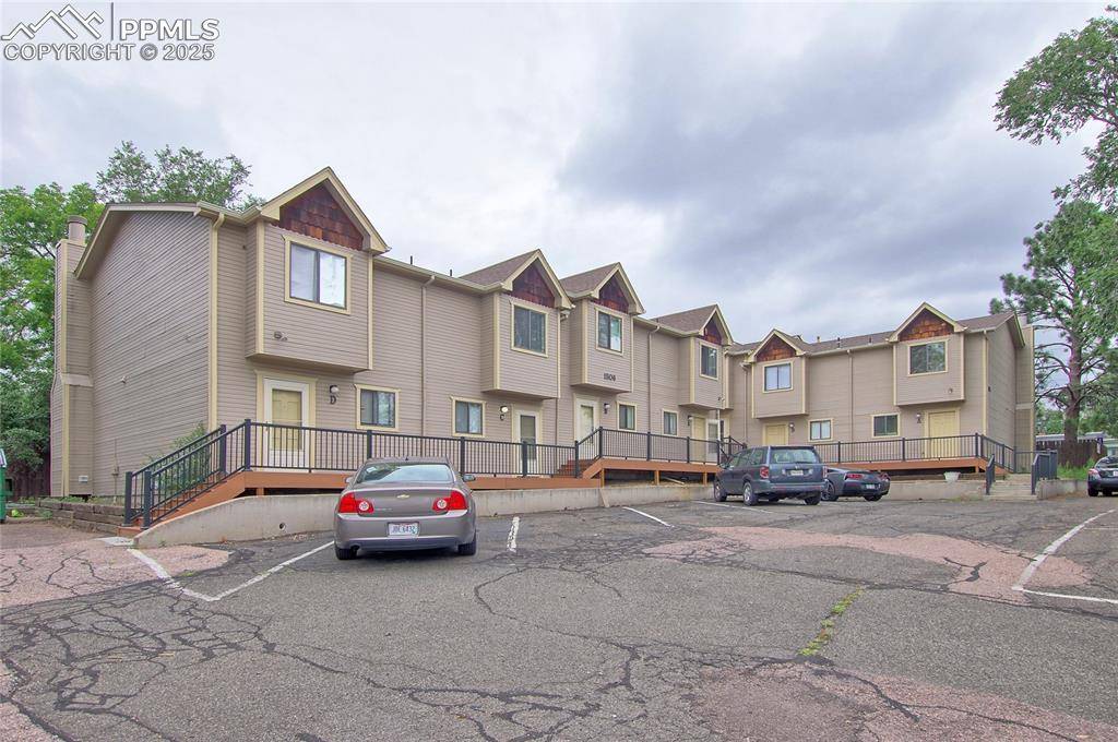 Colorado Springs, CO 80905,1506 Crestone AVE #C