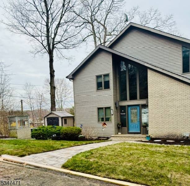 Hopatcong Boro, NJ 07821,14 Daydream Ln