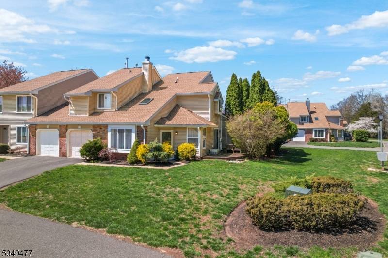 Franklin Twp., NJ 08873,18 Driftwood Dr