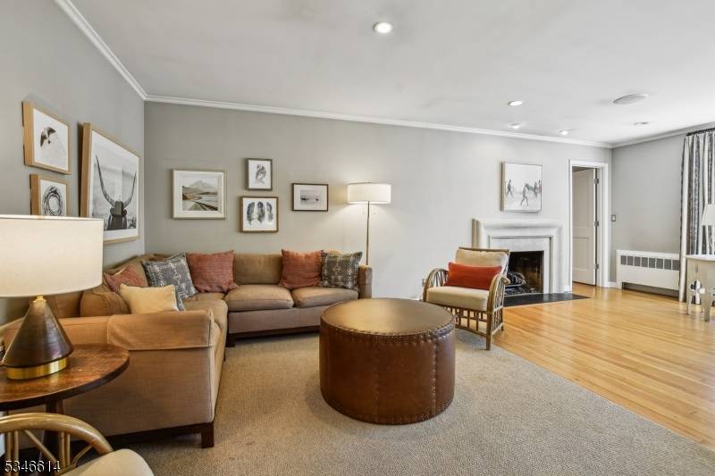 Summit City, NJ 07901,35 BLACKBURN PL
