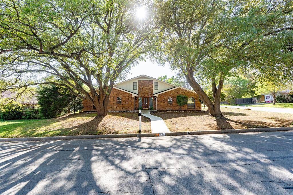 Fort Worth, TX 76133,6800 Welch Avenue