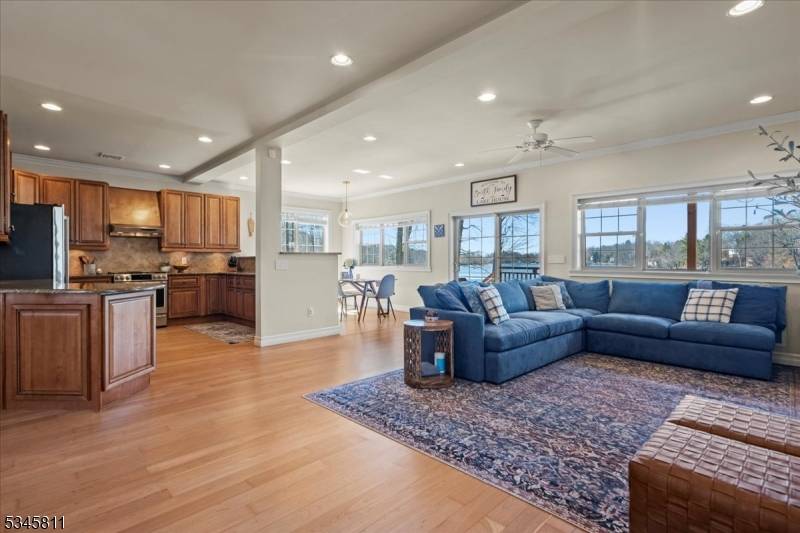 West Milford Twp., NJ 07421,361 Lake Shore Dr