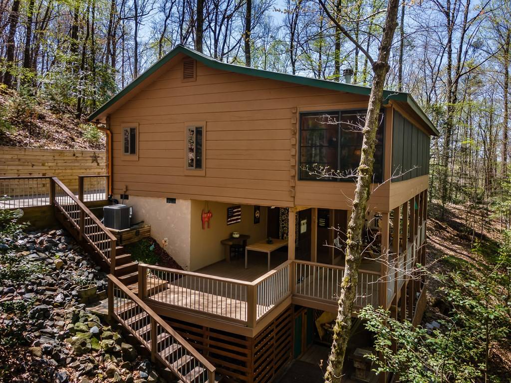 Cherry Log, GA 30522,266 Chimney Rock Road