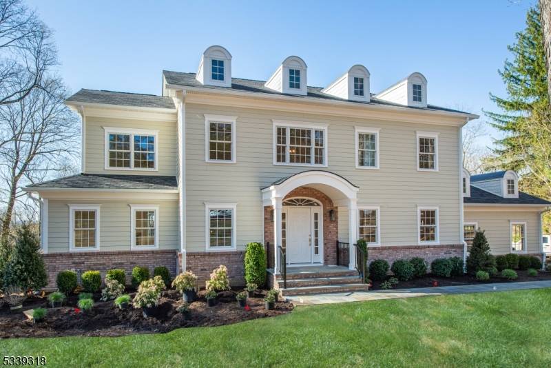 Essex Fells Twp., NJ 07021,132 Rensselaer Rd